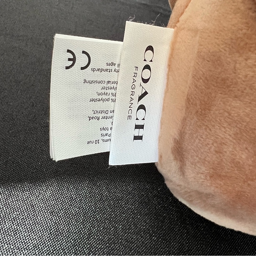 COACH TEDDY BEAR 2023 LIMITED EDITION - Picture 5 of 6